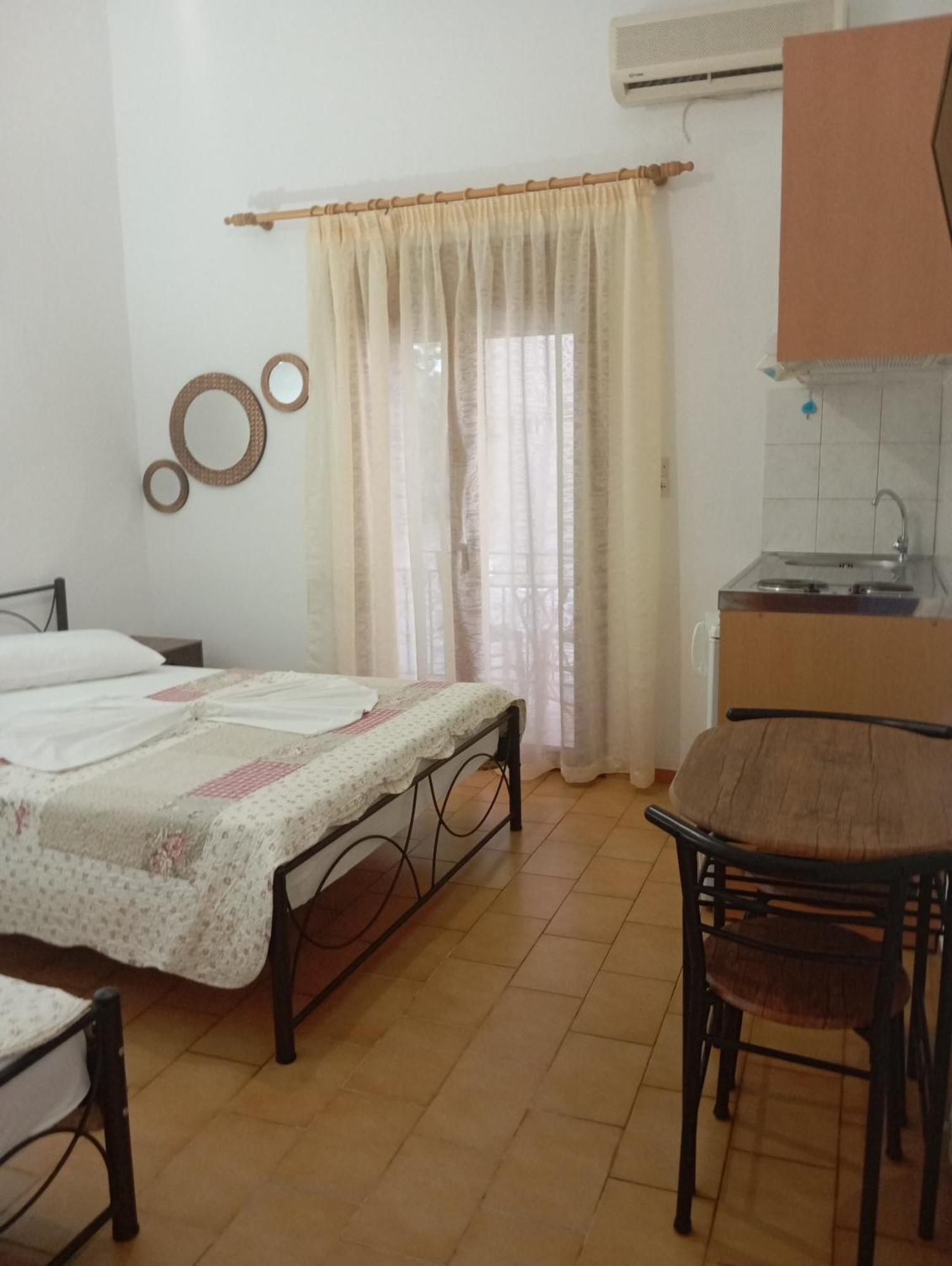 Achilleas Rooms Sívota Camera foto